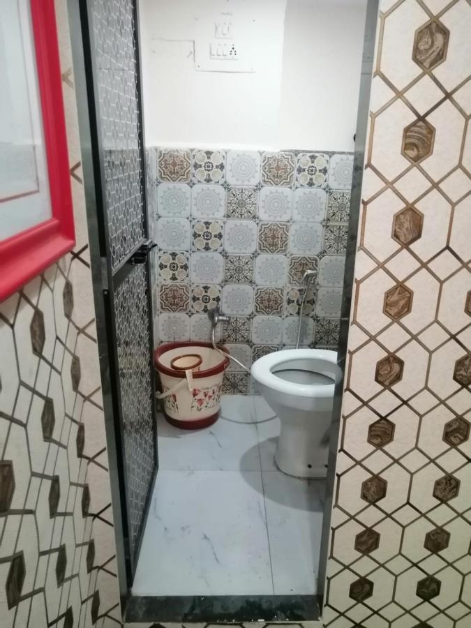 Hotel Kaina Residency Vashi Екстер'єр фото